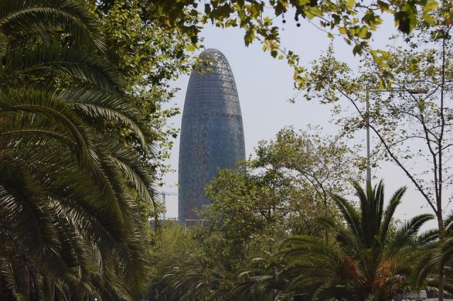 fotos torre agbar barcelona