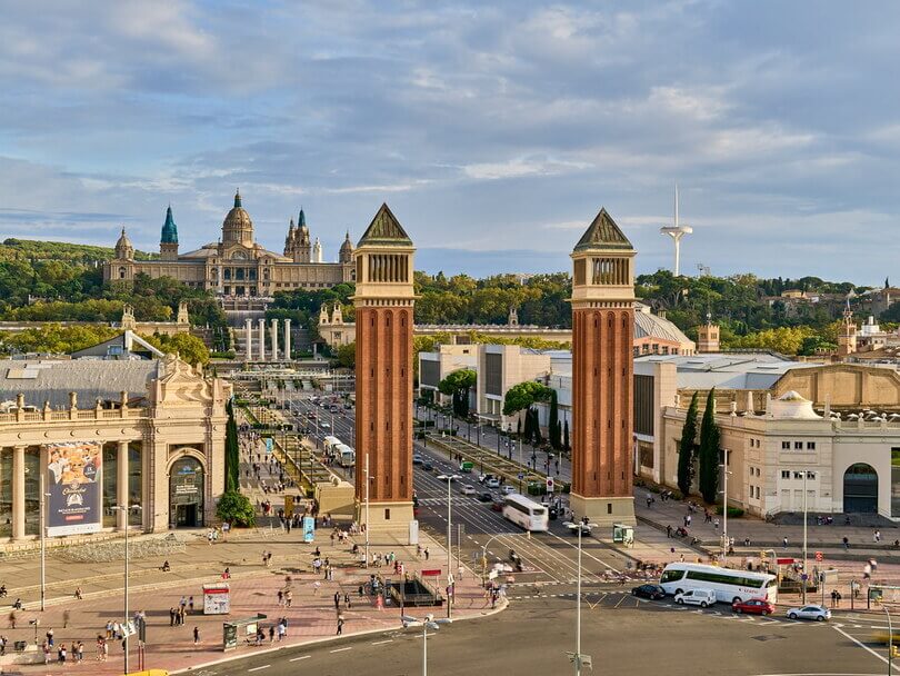 Torres Venecianes de la Plaça d'Espanya